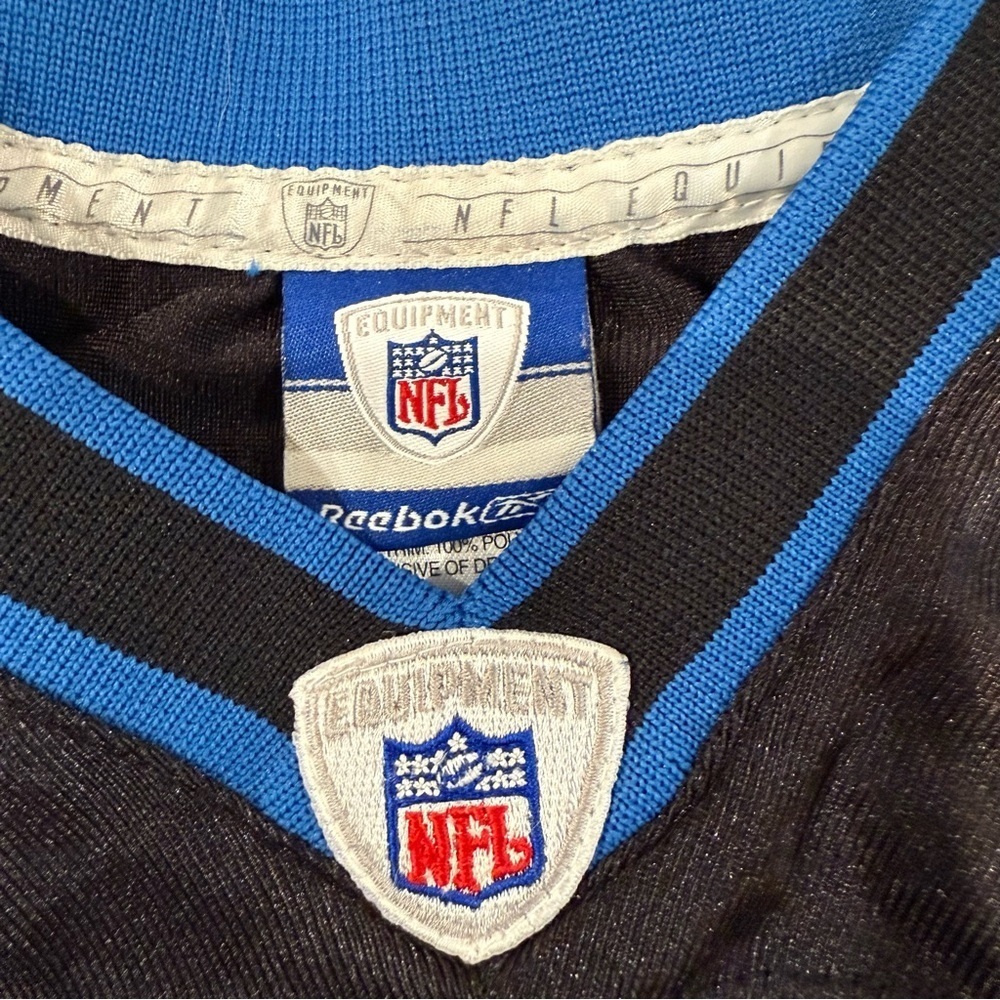 Reebok NFL Detroit Lions Football Kevin Jones #34 Jersey Youth Size XL Black - Picture 5 of 10